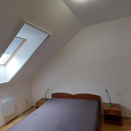 Sunny Apartmán Podhajska